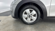 MINI Hatchback 1.5 Cooper Classic Premium 5dr Petrol Hatchback